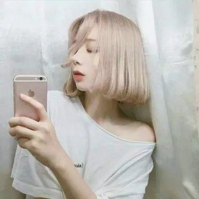 女伯爵